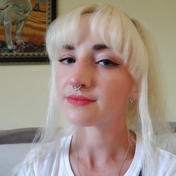 meet yr posher, evie irene β₯ - Picture 2 of 5